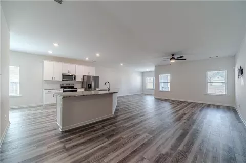 Living - 3934 Saddle Bag Ct, Dacula, GA 30019 photo 1 of 7