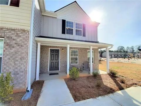 2529 Piering Dr, Lithonia, GA 30038