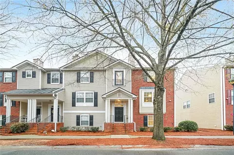 206 Village Square Dr, Woodstock, GA 30188