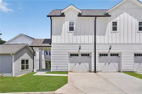 185 Bartow St, Fayetteville, GA 30214