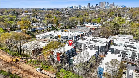 371 Pratt Dr SE #201, Atlanta, GA 30315