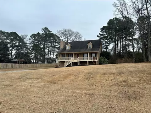 419 Nicole Ct, Winder, GA 30680