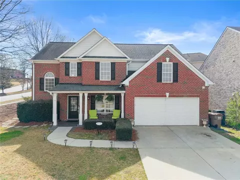 2761 Bald Cypress Dr, Braselton, GA 30517