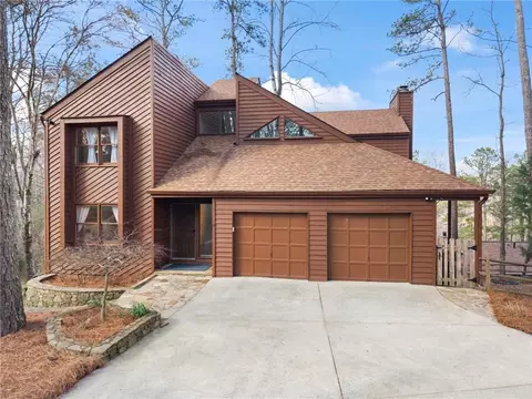 4221 Shire Ct NE, Roswell, GA 30075