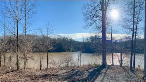 940 Purvis Rd, Baldwin, GA 30511
