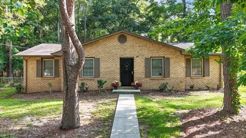 6675 Leisure Trl, Atlanta, GA 30349