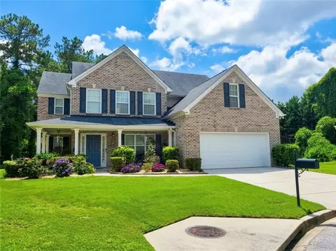 828 Cooper Lakes Ct, Grayson, GA 30017
