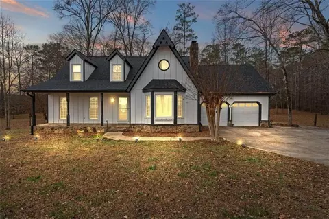 465 Bethesda Church Rd, Carrollton, GA 30117
