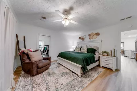 Bedroom - 2630 Prospect Rd, Toccoa, GA 30577 photo 2 of 3