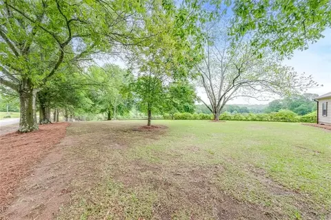 Exterior - 2630 Prospect Rd, Toccoa, GA 30577 photo 3 of 5