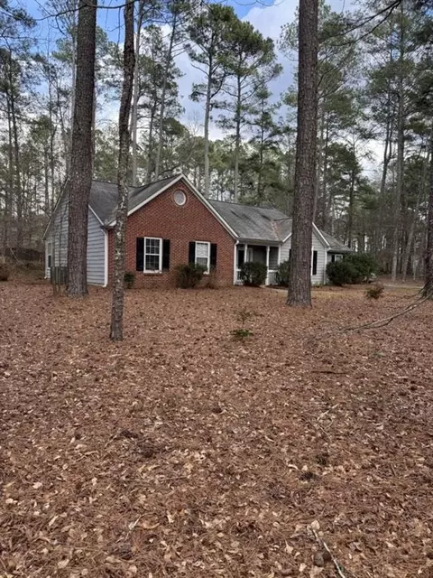 Exterior - 3319 Stewart Rd, Monroe, GA 30655 photo 1 of 6