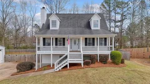 130 Iris Gln, Dallas, GA 30157