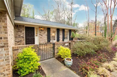 2703 Heath Ln, Duluth, GA 30096 photo 7