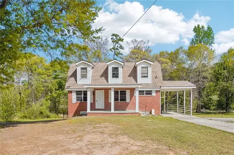 305 Anderson Cir, Covington, GA 30016