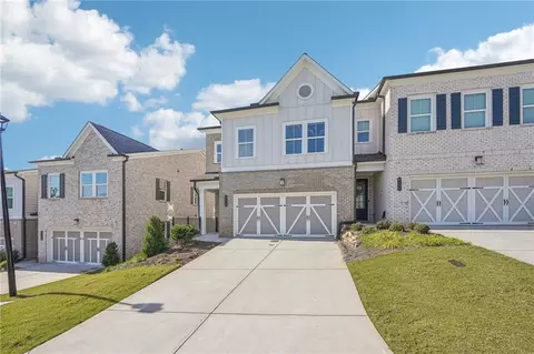 6130 Sweet Bay Ln, Alpharetta, GA 30004