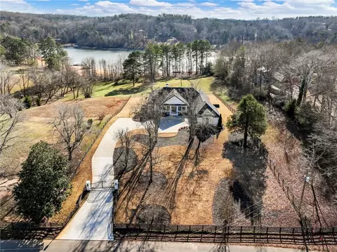 5651 Old Wilkie Rd, Gainesville, GA 30506