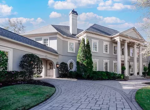 3594 Tuxedo Ct, Atlanta, GA 30305