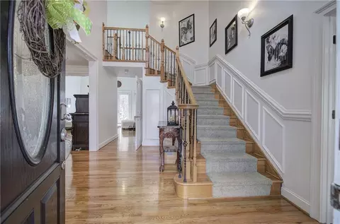 Entry Way - 64 Fairview Ct, Jasper, GA 30143 photo 1 of 4