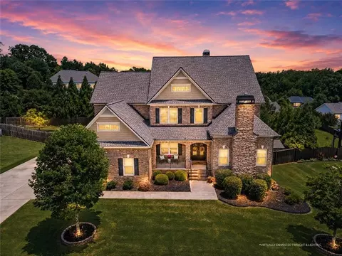 203 Wilde Oak Ct, Canton, GA 30115