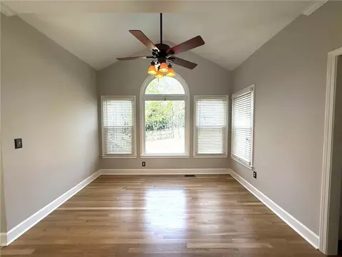 Living - 1035 Brookstead Chase, Duluth, GA 30097 photo 3 of 12