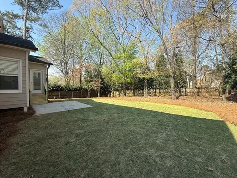Exterior - 1035 Brookstead Chase, Duluth, GA 30097 photo 2 of 10