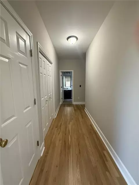 Entry Way - 1035 Brookstead Chase, Duluth, GA 30097 photo 5 of 9
