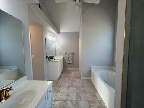 Entry Way - 1035 Brookstead Chase, Duluth, GA 30097 photo 8 of 9