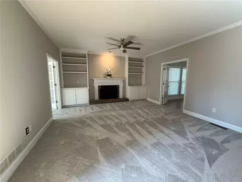 Living - 1035 Brookstead Chase, Duluth, GA 30097 photo 4 of 12