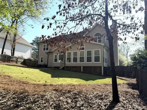 Exterior - 1035 Brookstead Chase, Duluth, GA 30097 photo 5 of 10