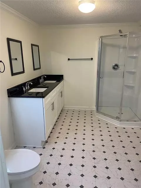 Bath - 52 Ivy St, Porterdale, GA 30014 photo 2 of 3