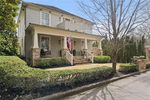 7020 Round Rd, Cumming, GA 30040