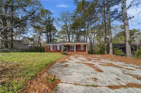295 Charlotte Blvd, Stockbridge, GA 30281