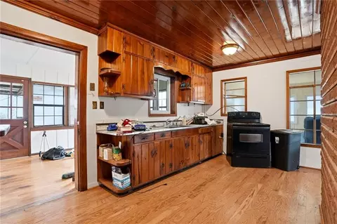 Kitchen - 170 Waters Bridge Cir, Covington, GA 30014 photo 2 of 2