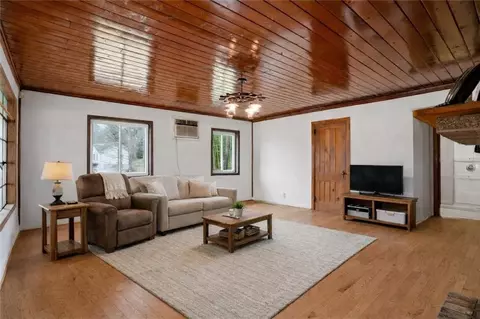 Living - 170 Waters Bridge Cir, Covington, GA 30014 photo 3 of 5