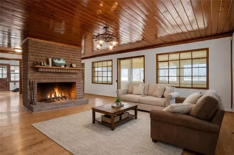Living - 170 Waters Bridge Cir, Covington, GA 30014 photo 1 of 5