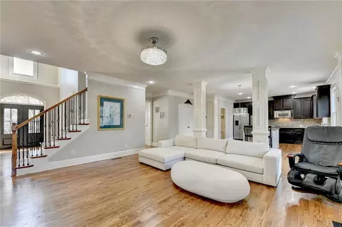 Living - 8020 Prestwick Cir, Duluth, GA 30097 photo 4 of 6
