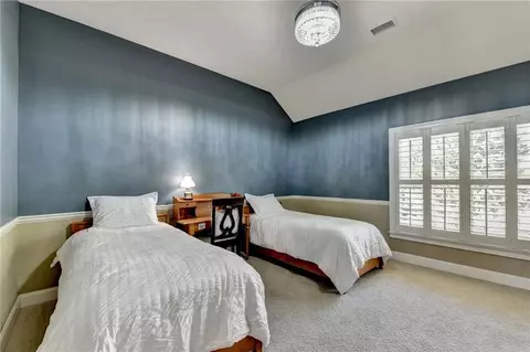 Bedroom - 8020 Prestwick Cir, Duluth, GA 30097 photo 4 of 6