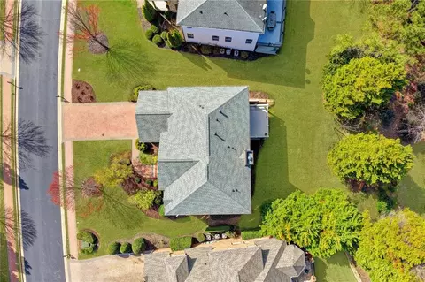 View/Area - 8020 Prestwick Cir, Duluth, GA 30097 photo 2 of 4