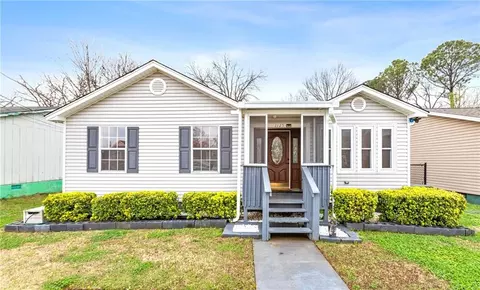 1125 John J Eagan Dr, Birmingham, AL 35204