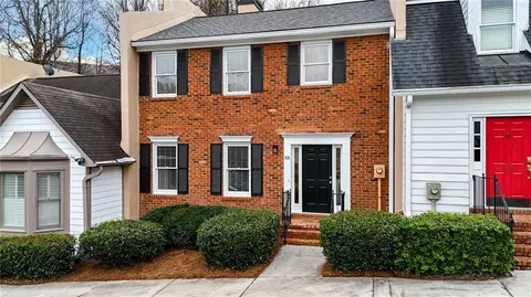 935 Lenox Hill Ct NE, Atlanta, GA 30324