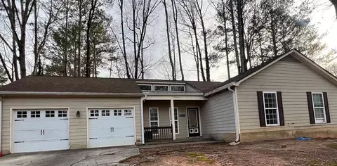 8997 Liberty Ln, Jonesboro, GA 30238