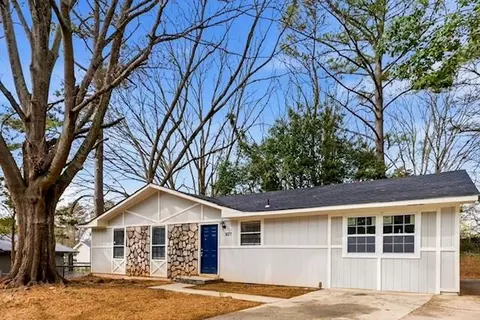 1677 Liberty Vly, Decatur, GA 30032