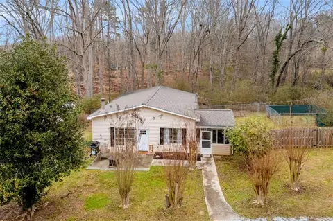 141 Rabbit Run Rd, Nicholson, GA 30565
