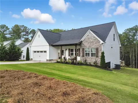 224 Brookshire Dr, Temple, GA 30179