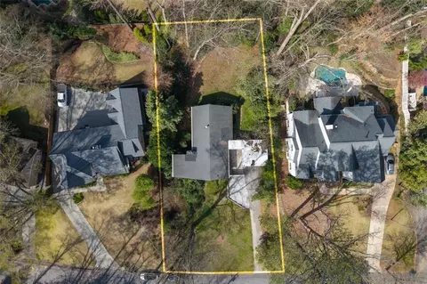 3906 Land O Lakes Dr NE, Atlanta, GA 30342