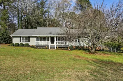 5904 Four Winds Dr SW, Lilburn, GA 30047