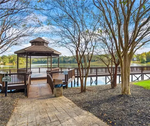 View/Area - 165 Glengarry Chase, Covington, GA 30014 photo 6 of 9
