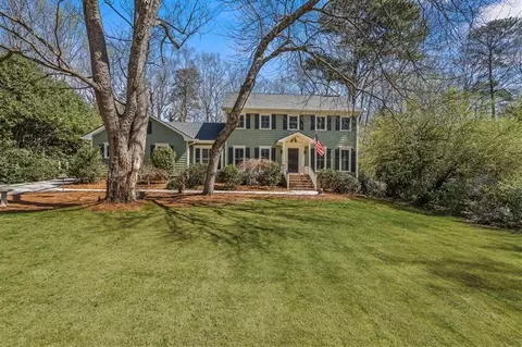 1932 Trumbull Dr, Dunwoody, GA 30338