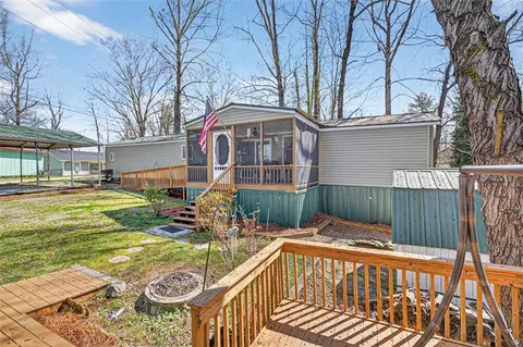 5520 Mount Shores Cir, Gainesville, GA 30506