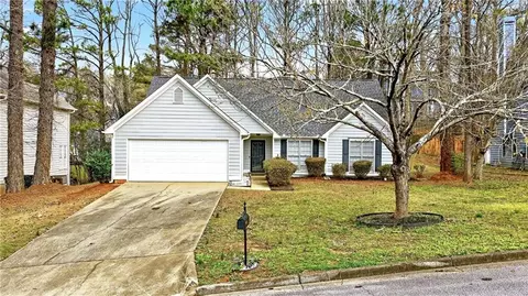 3290 Rock Creek Dr, Rex, GA 30273
